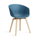 Chaise About A Chair AAC 22, Azure blue 2.0, Chêne savonné