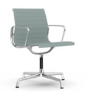 Aluminium Chair EA 103 / EA 104, EA 104 - pivotante, Bleu glacier / ivoire, Chromé