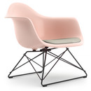 Eames Plastic Armchair RE LAR, Rose pâle, Coussin d'assise gris chaud /ivoire, Revêtement basic dark