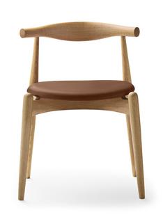 CH20 Elbow Chair Chêne laqué naturel|Cuir cognac