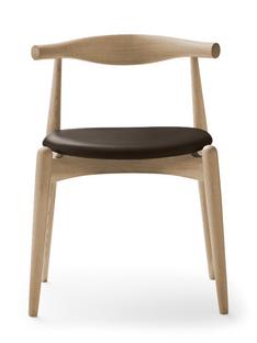 CH20 Elbow Chair Chêne laqué blanc|Cuir marron