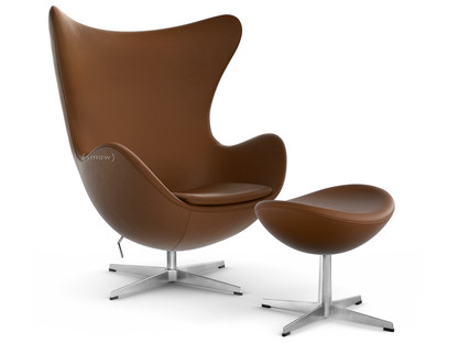 Fauteuil Egg (Oeuf) Cuir Essential|Noyer|Aluminium satiné et poli|Avec repose-pied