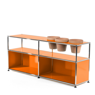 Meuble Sideboard USM Haller pour plantes Orange pur RAL 2004|Ouvert|Avec 3 pots sur la droite|Terre cuite