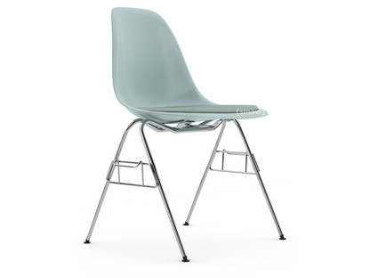 Eames Plastic Side Chair RE DSS Gris bleuté|Avec coussin d'assise|Bleu glacier / ivoire|Avec liaison de rangée (DSS)