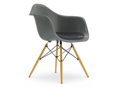 Eames Plastic Armchair RE DAW Gris granit|Avec coussin d'assise|Gris foncé|Version standard - 43 cm|Érable nuance de jaune