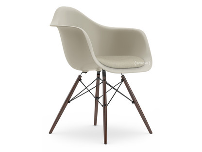 Eames Plastic Armchair RE DAW Galet|Avec coussin d'assise|Gris chaud / ivoire|Version standard - 43 cm|Érable foncé