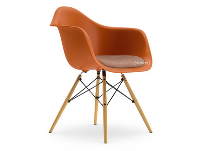 Eames Plastic Armchair RE DAW Orange rouille|Avec coussin d'assise|Cognac / ivoire|Version standard - 43 cm|Frêne tons miel