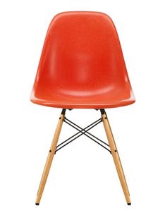 Eames Fiberglass Chair DSW Eames red orange|Frêne tons miel
