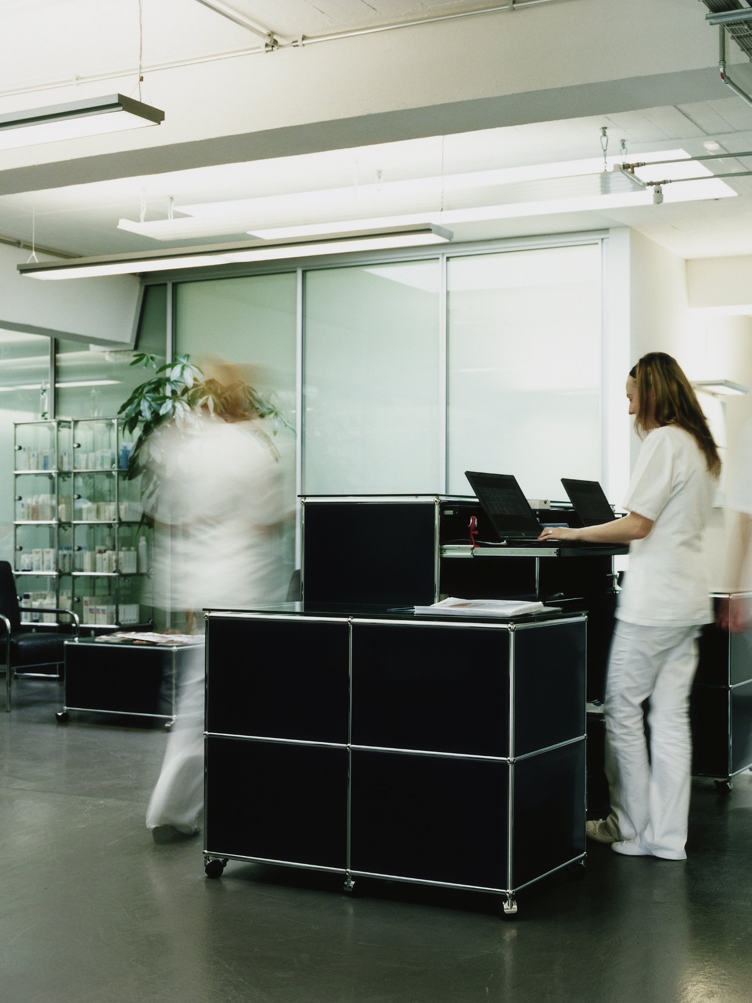 Mobilier USM pour les hôpitaux et les cabinets médicaux