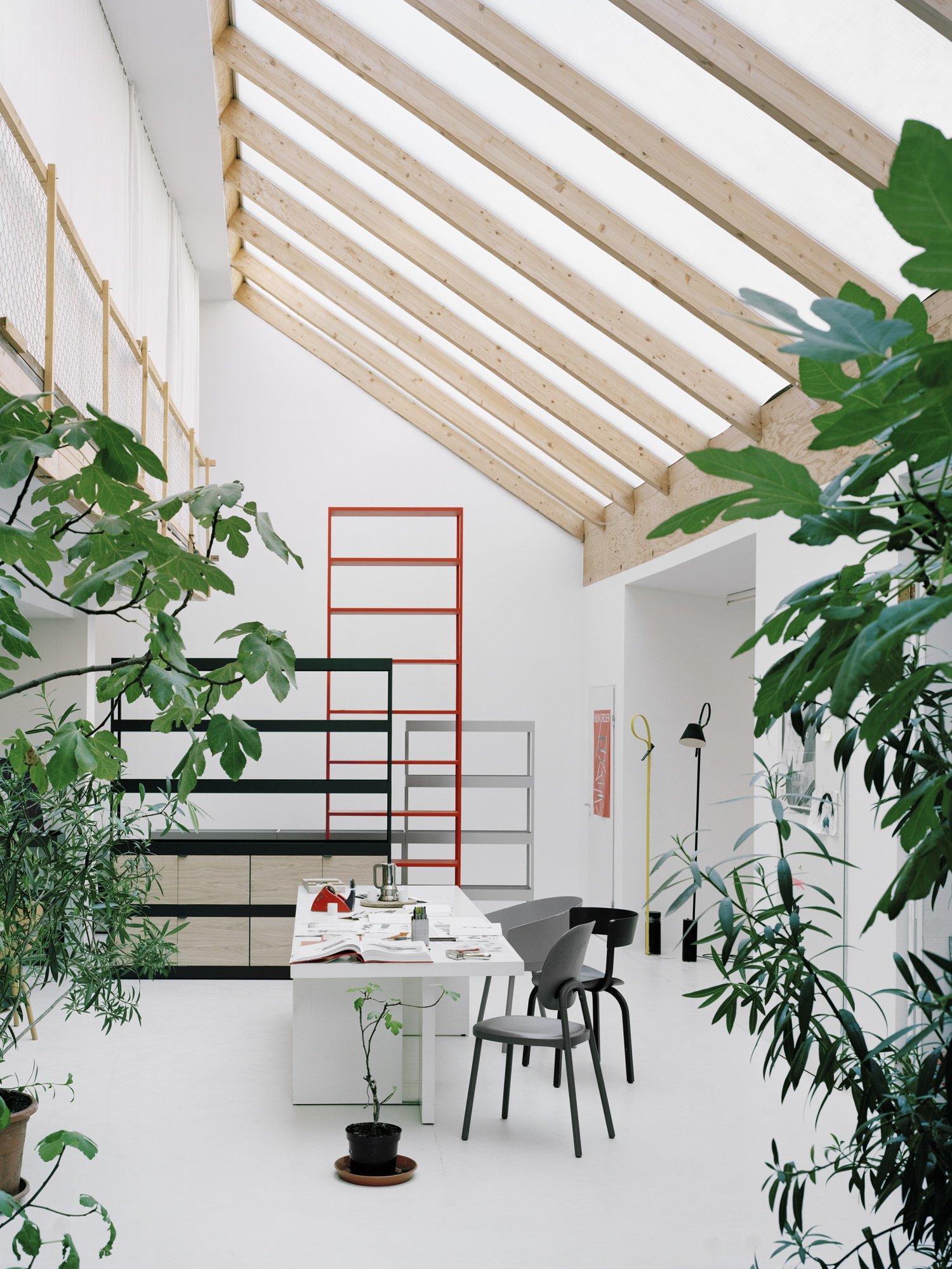 Étagères modulaires avec possibilité de verdissement