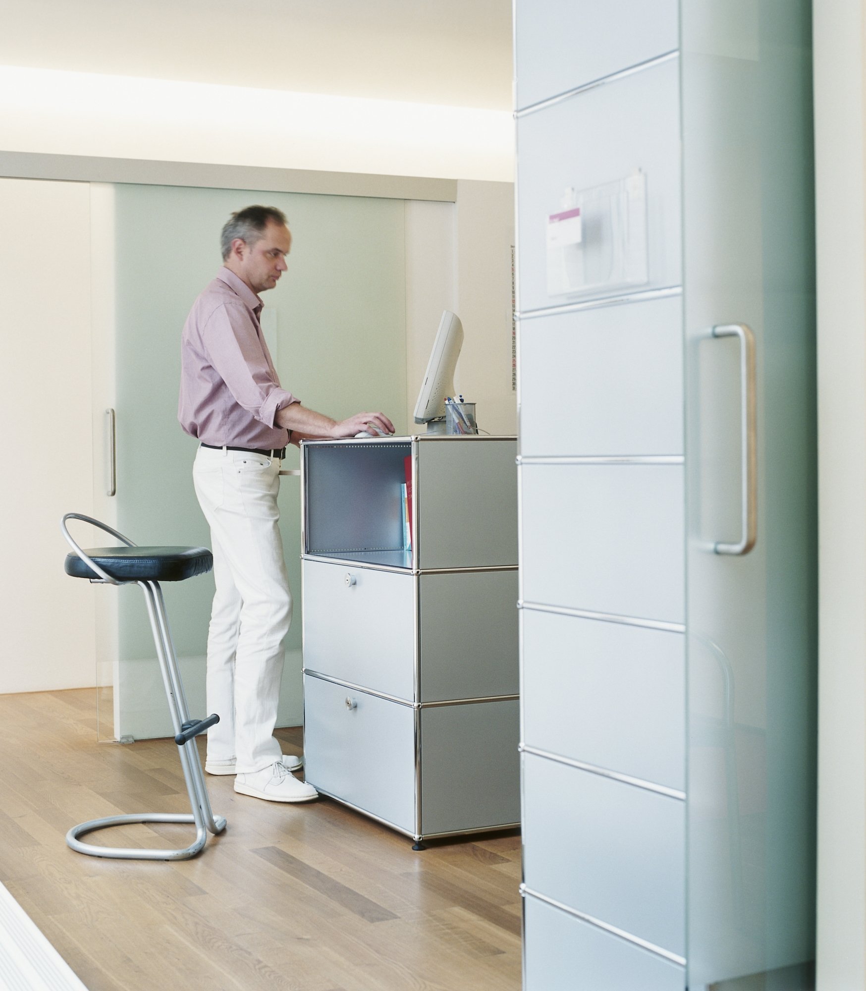 Cabinet médical avec comptoir d'accueil USM Haller
