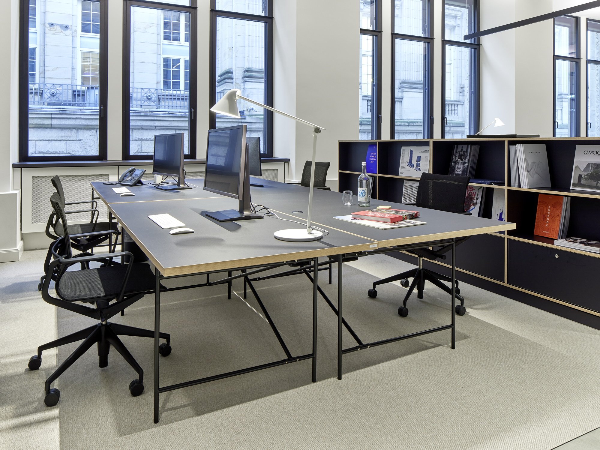 Postes de travail modernes