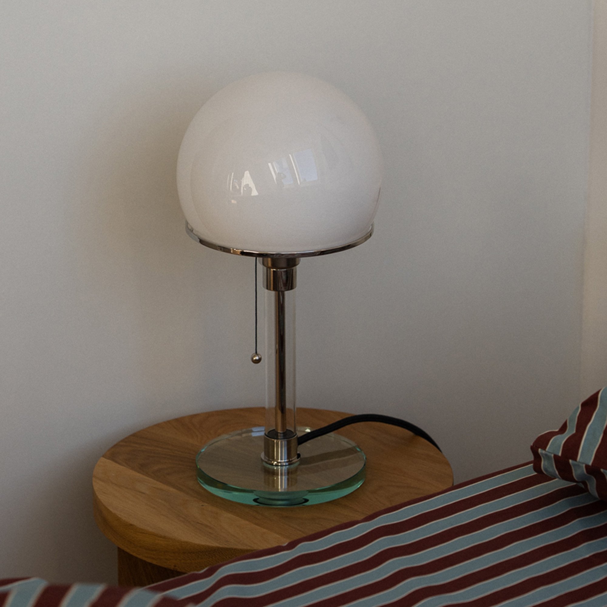 Lampe de table Wagenfeld WG 24 | Tecnolumen | Wilhelm Wagenfeld