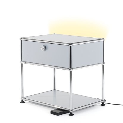 Table de chevet USM Haller E avec variateur de lumière, Argent mat USM