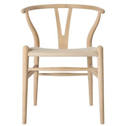 Chaise Wishbone CH24P en cuir, Chêne savonné, Terra Sand 20364