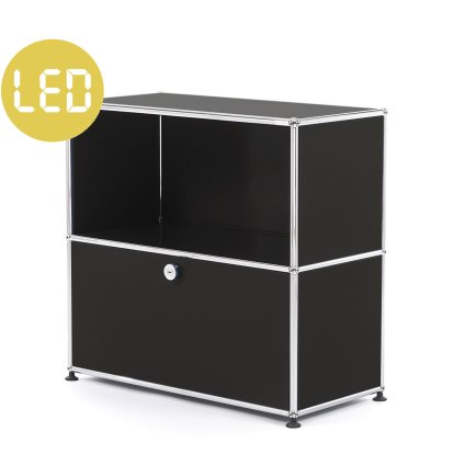 USM Haller E Sideboard M avec éclairage du compartiment